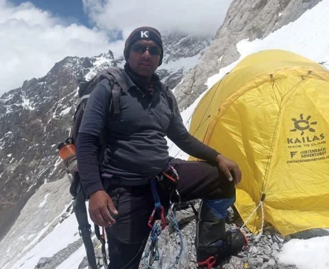 Avalanche on K2 claims life of local climber