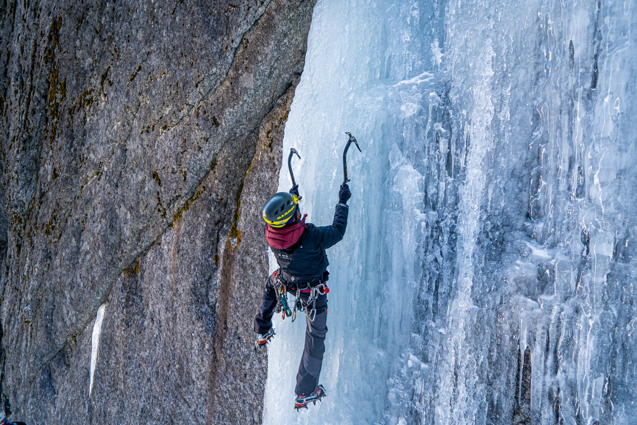 Covid-19 fails to deter guides from doing training on mountains