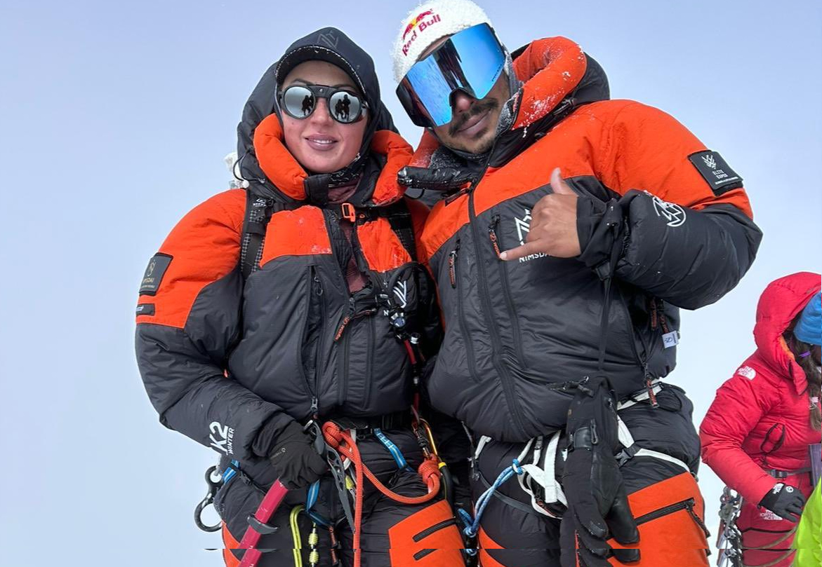 Nimsdai's team retrieves the bodies of two climbers from Shishapangma